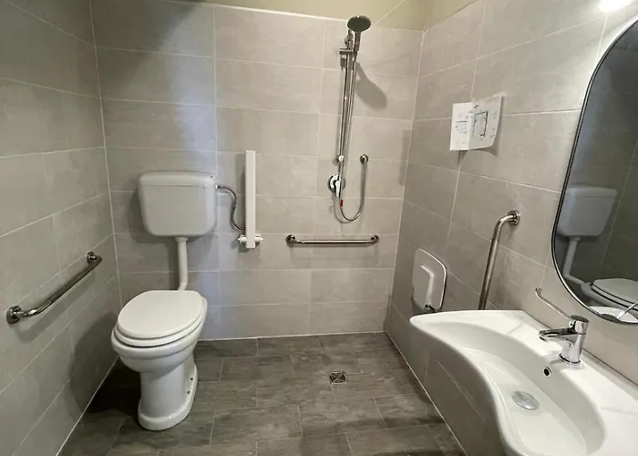 Angolo Rose * Viceno